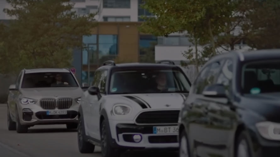 שימוש במערכת "עצור וסע" ב - BMW שלך שימוש במערכת "עצור וסע" ב - BMW שלך